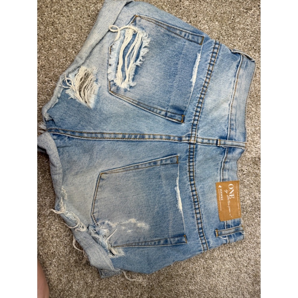 One Teaspoon Hawks High Rise Distressed Denim Shorts Light Wash Blue Size 26 - Picture 9 of 11